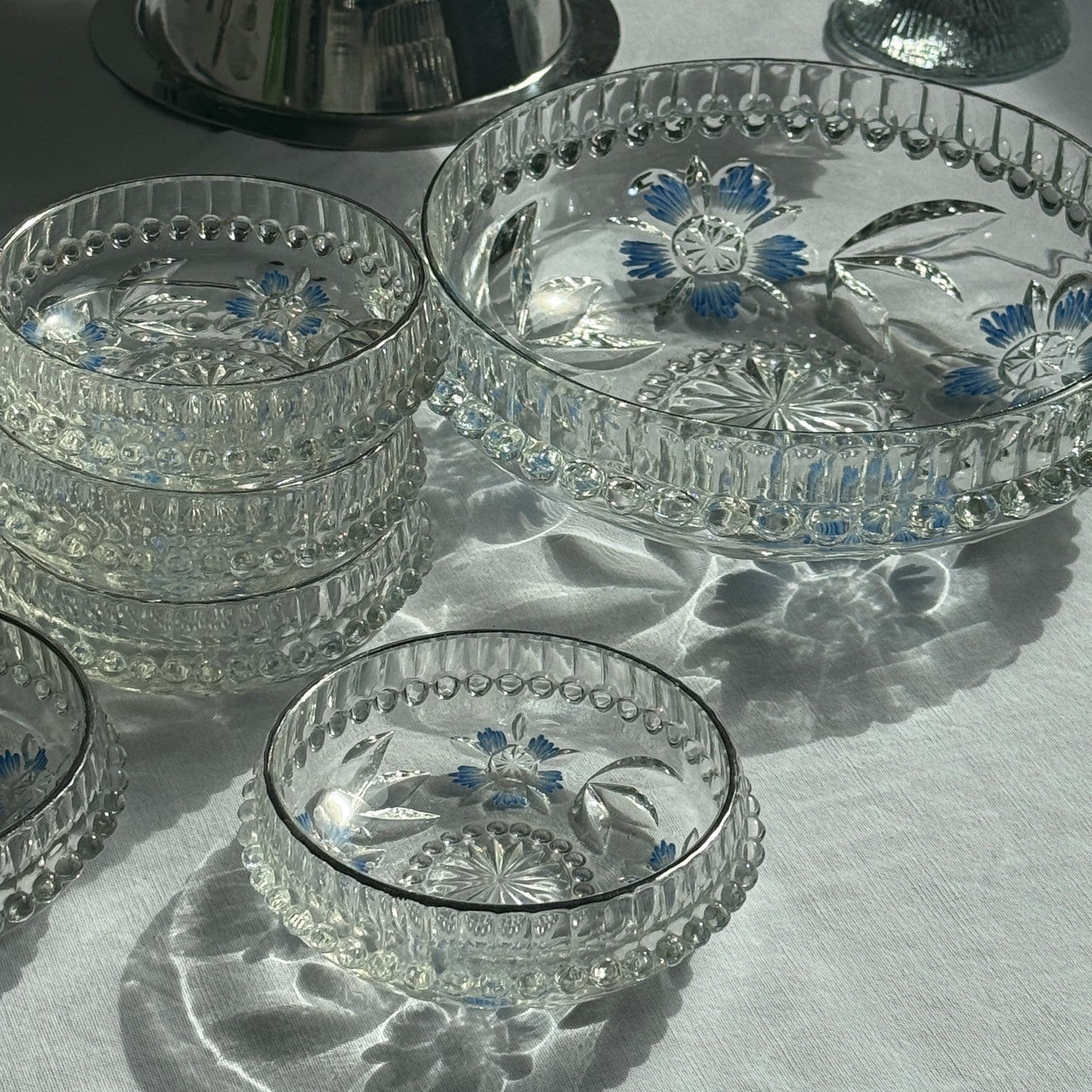 Glasskåle m. blå blomster, sæt