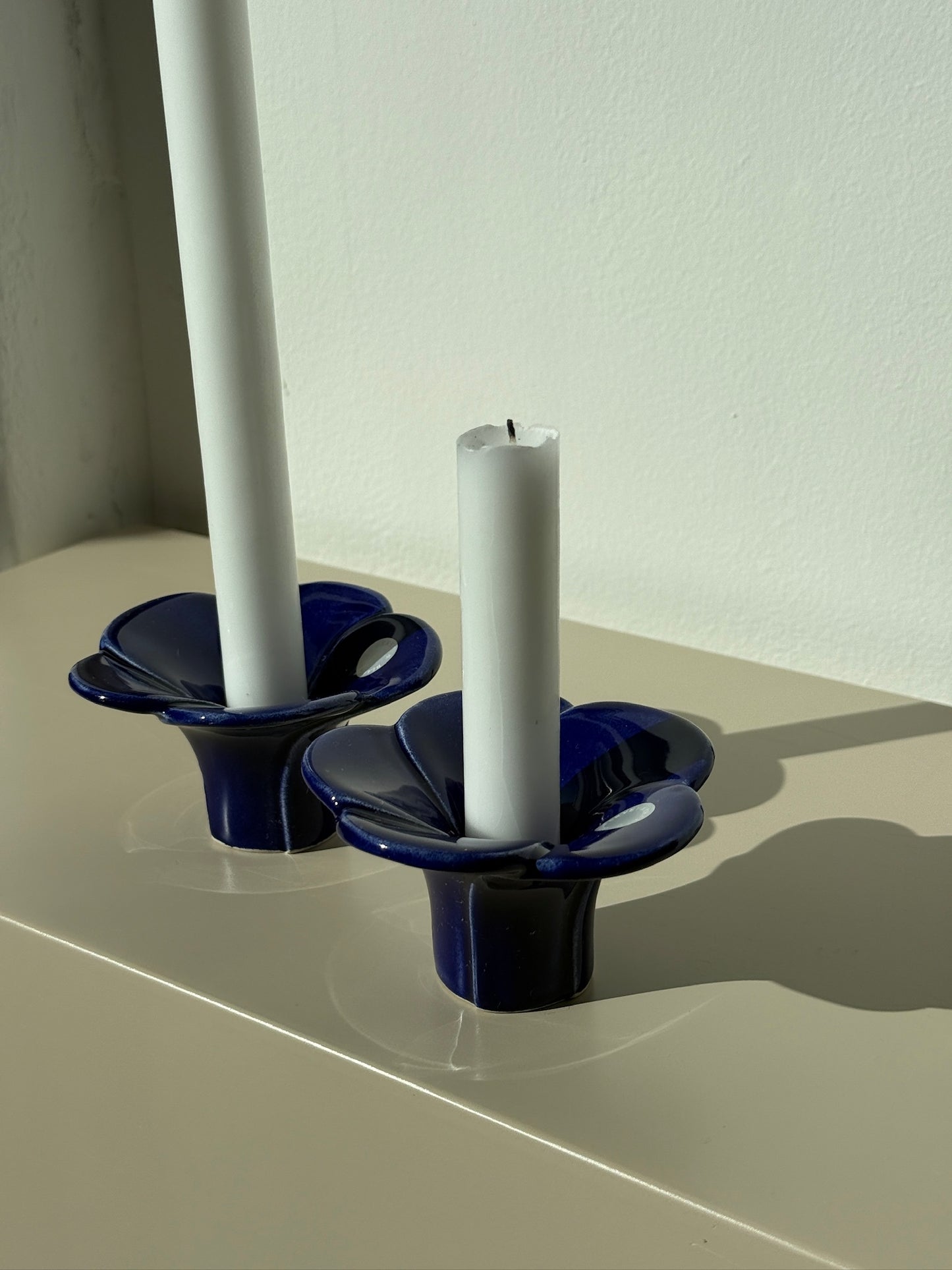 Blå lysestager, keramik