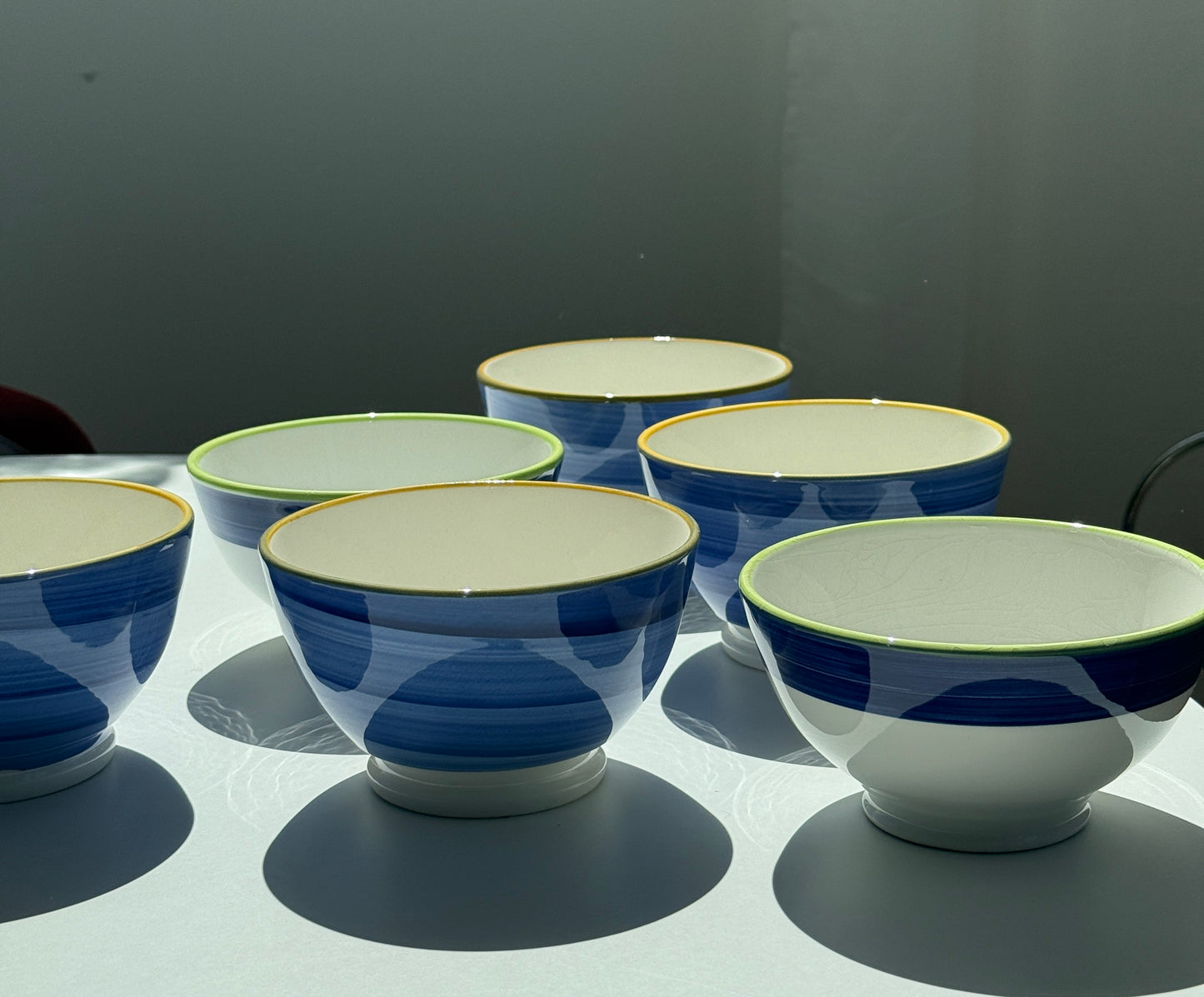 Italienske fajanceskåle