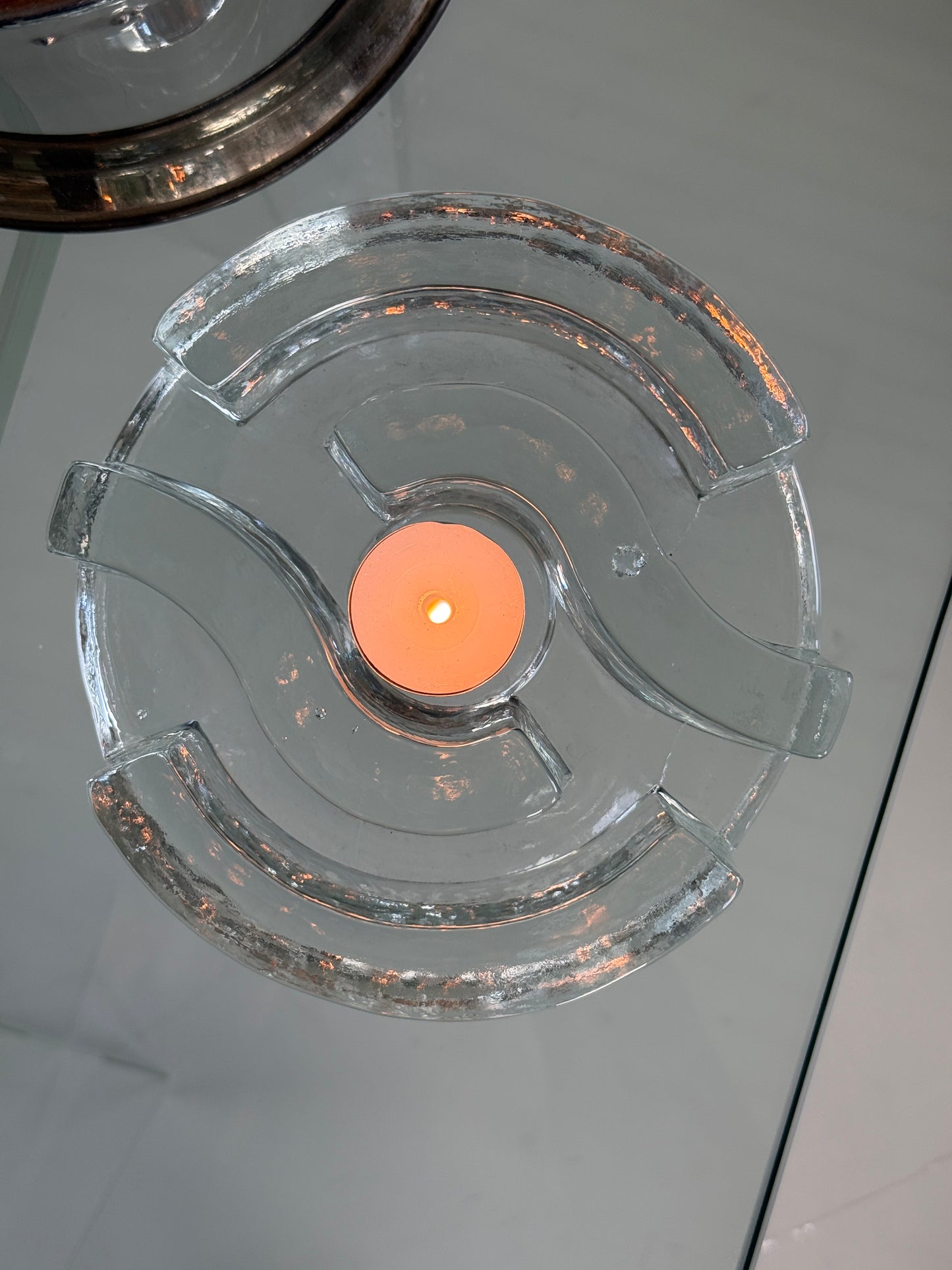 Glas lysholder / varmer, skulpturelt design