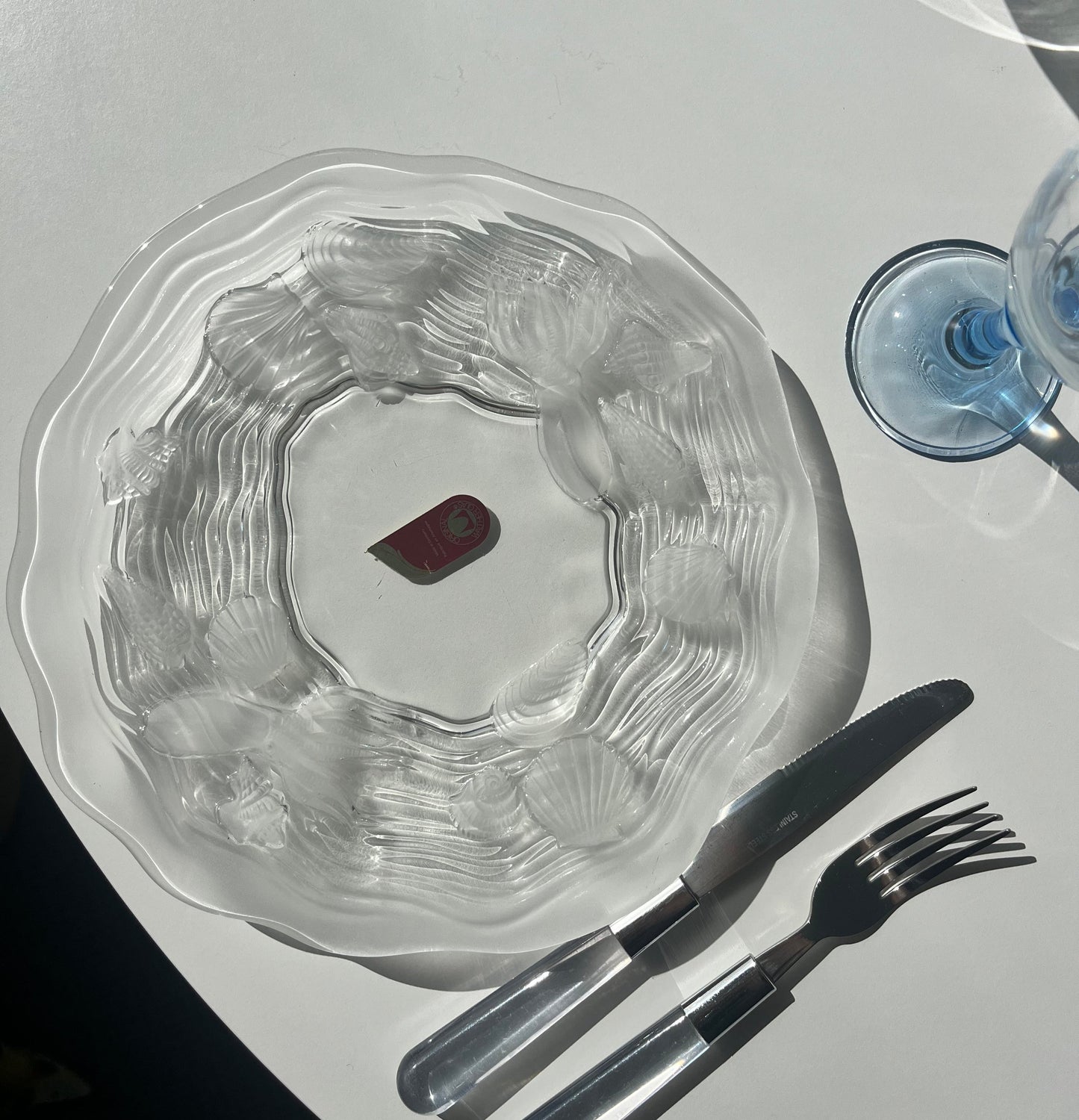 Glastallerkner med havmotiv