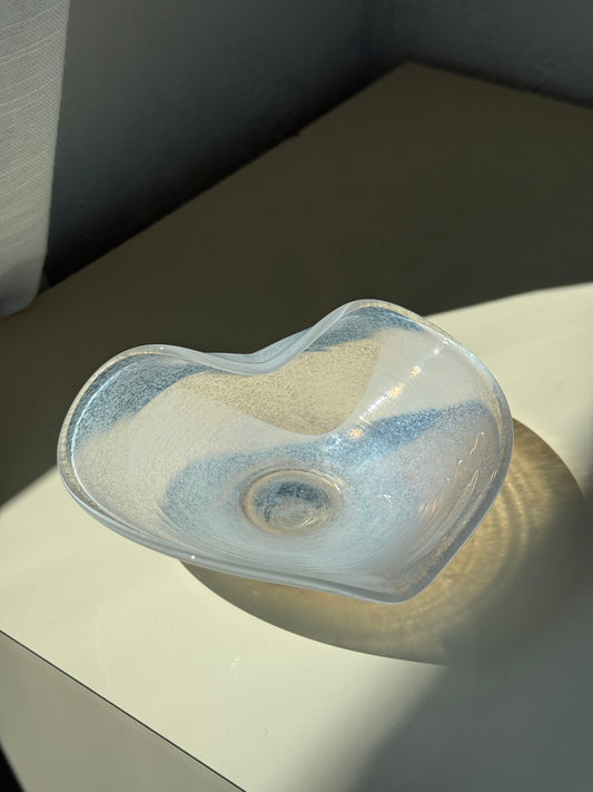 Mundblæst glasskål med lille fod