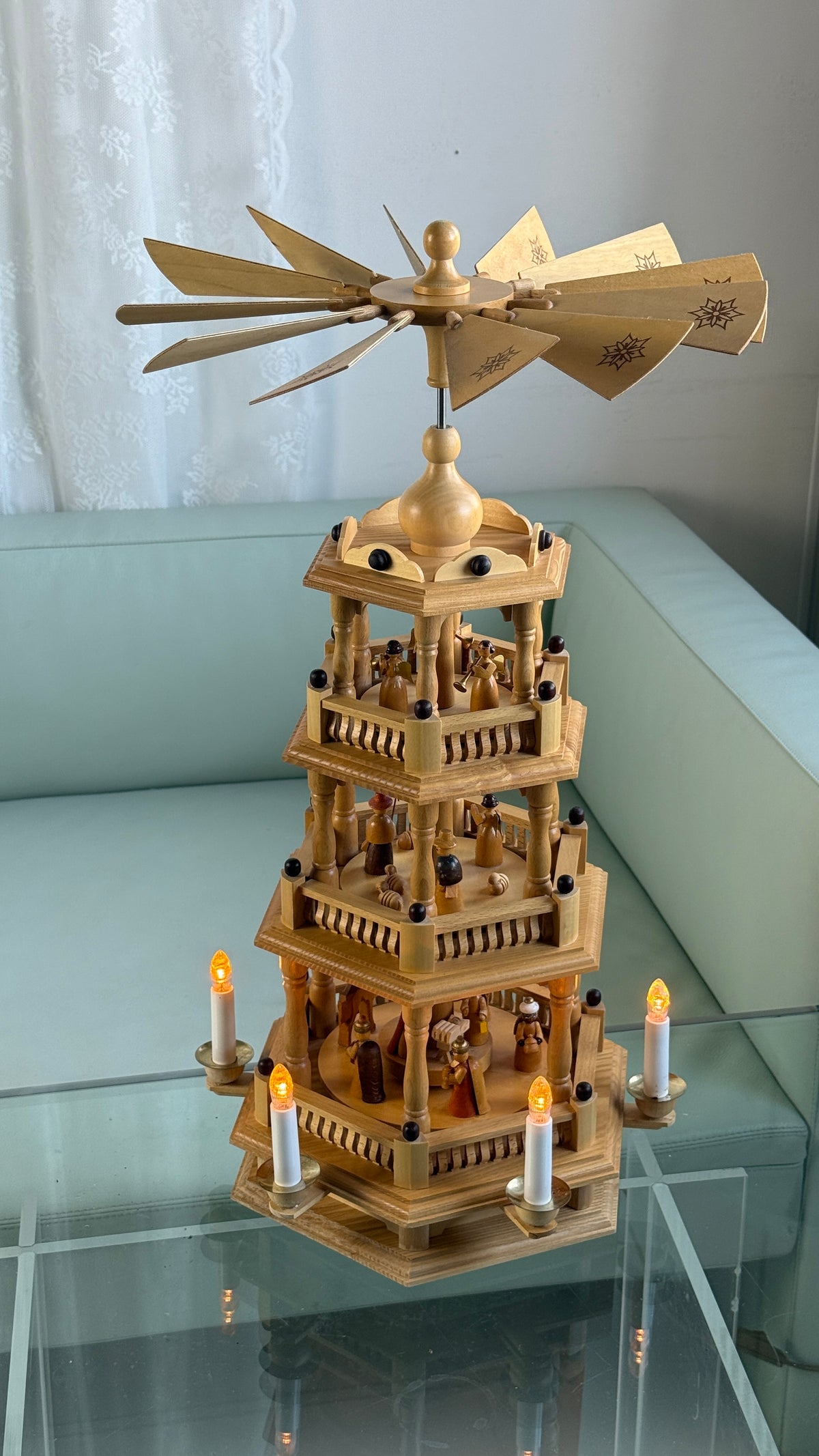 Original Erzgebirge julepyramide med elektriske lys - 60 cm