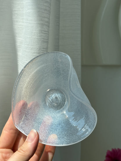 Mundblæst glasskål med lille fod