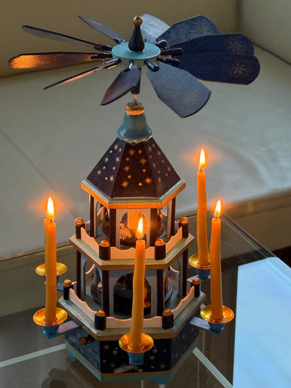 Stjerne julepyramide med musikfunktion