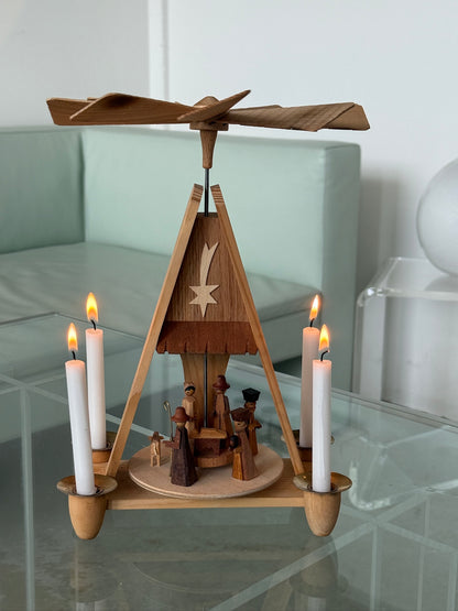 Vintage trækarrusel fra Tyskland