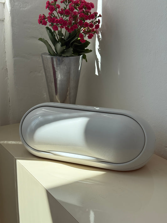 Space age, brødkasse