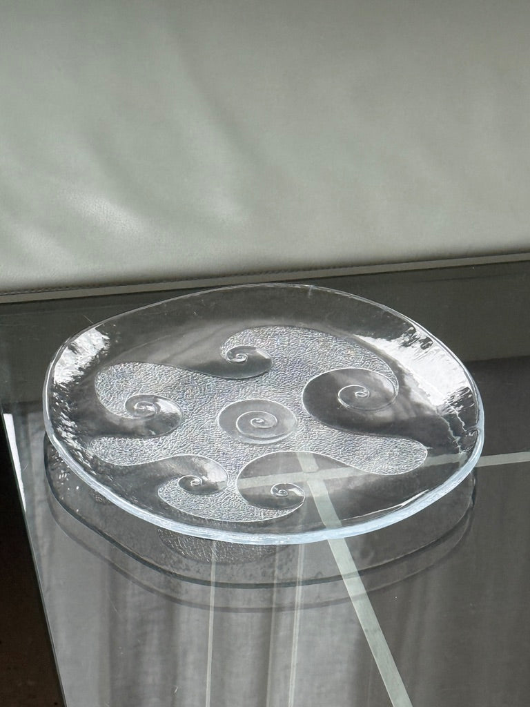 Glasfad med bølgemotiv, Holmegaard