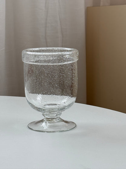 Mundblæst vase med bobler