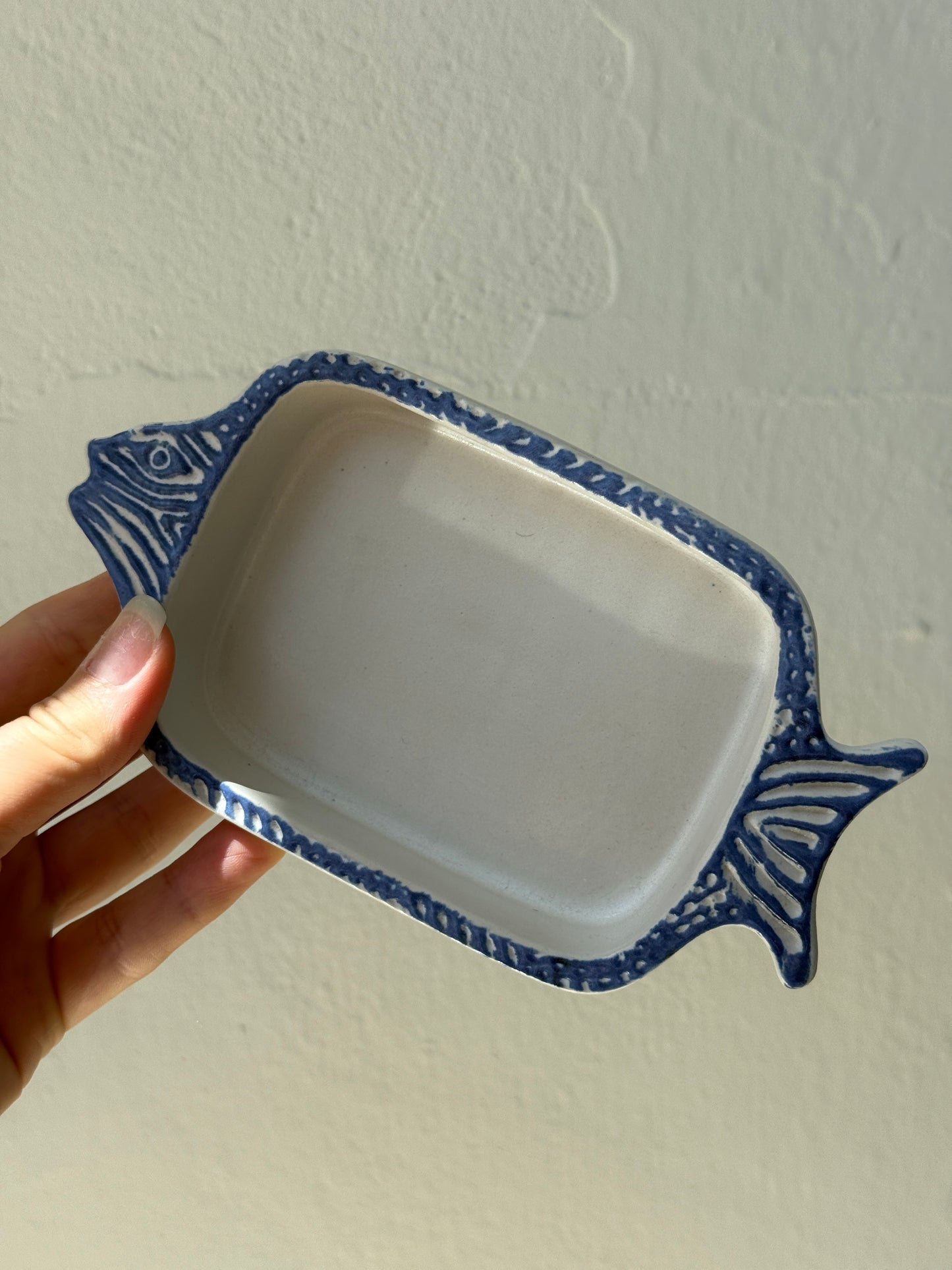 Fiskeskål – stentøj fra Tyskland