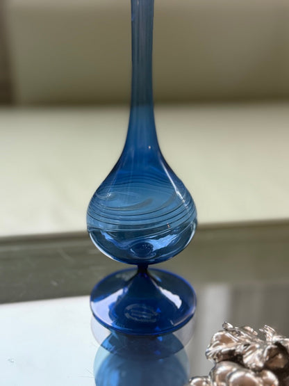 Mundblæst blå glasvase