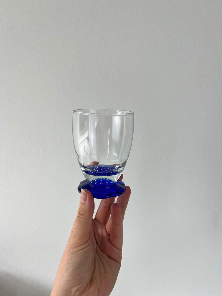 GLAS MED BOBLENDE BUND