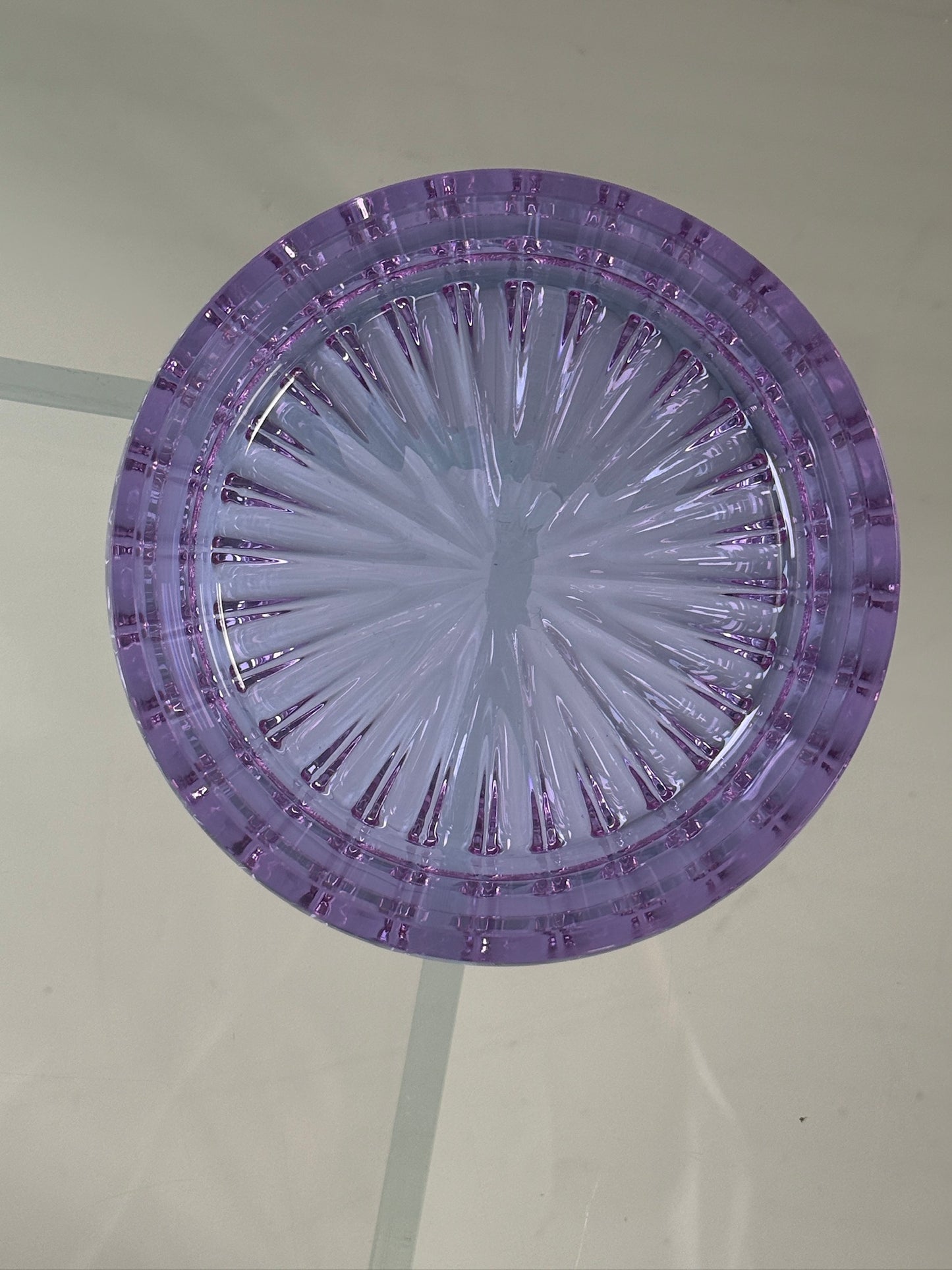 Alexandrite Glass Skål – lilla kunstglas fra 1970'erne
