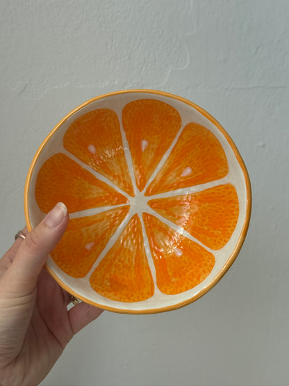 Appelsinskål i keramik