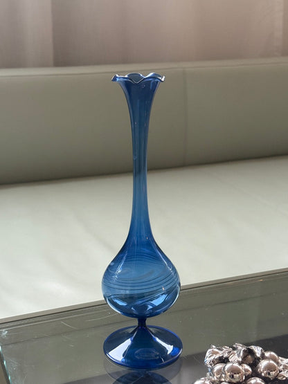 Mundblæst blå glasvase