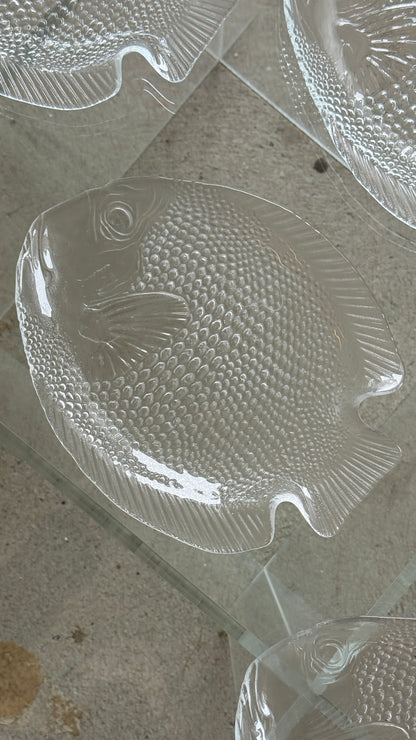 Glasfade formet som fisk - to størrelser