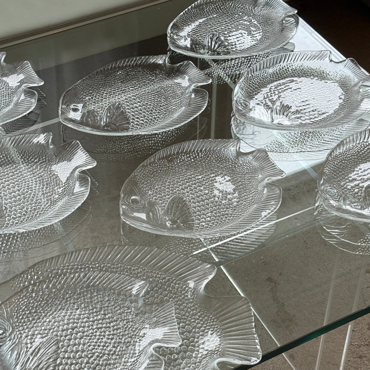 Glasfade formet som fisk - to størrelser