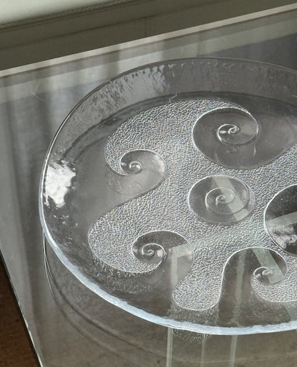 Glasfad med bølgemotiv, Holmegaard