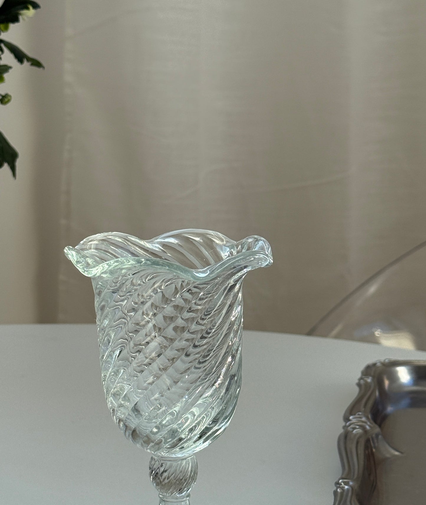 Swirl vase