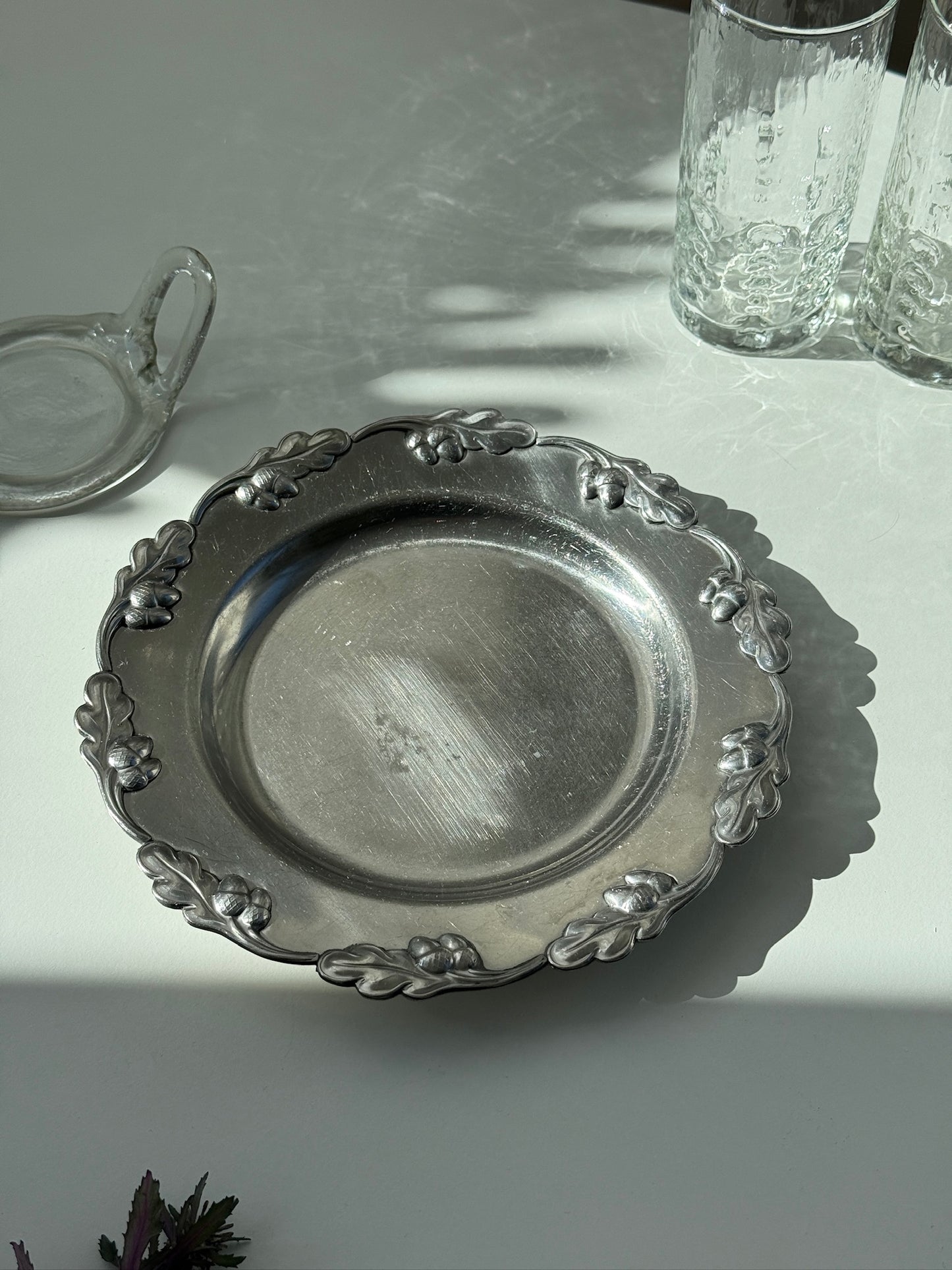 Serveringsfad med agern