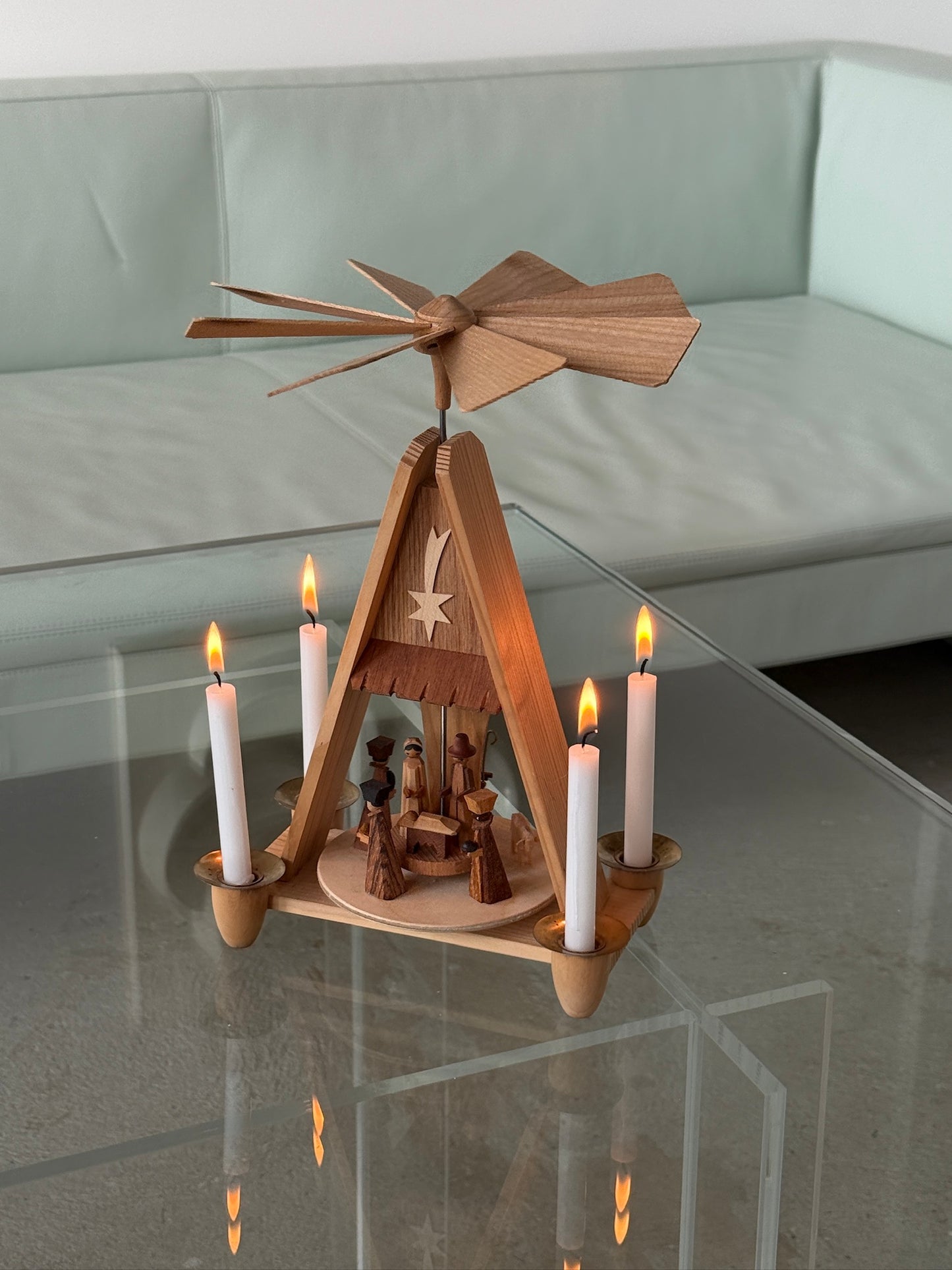 Vintage trækarrusel fra Tyskland