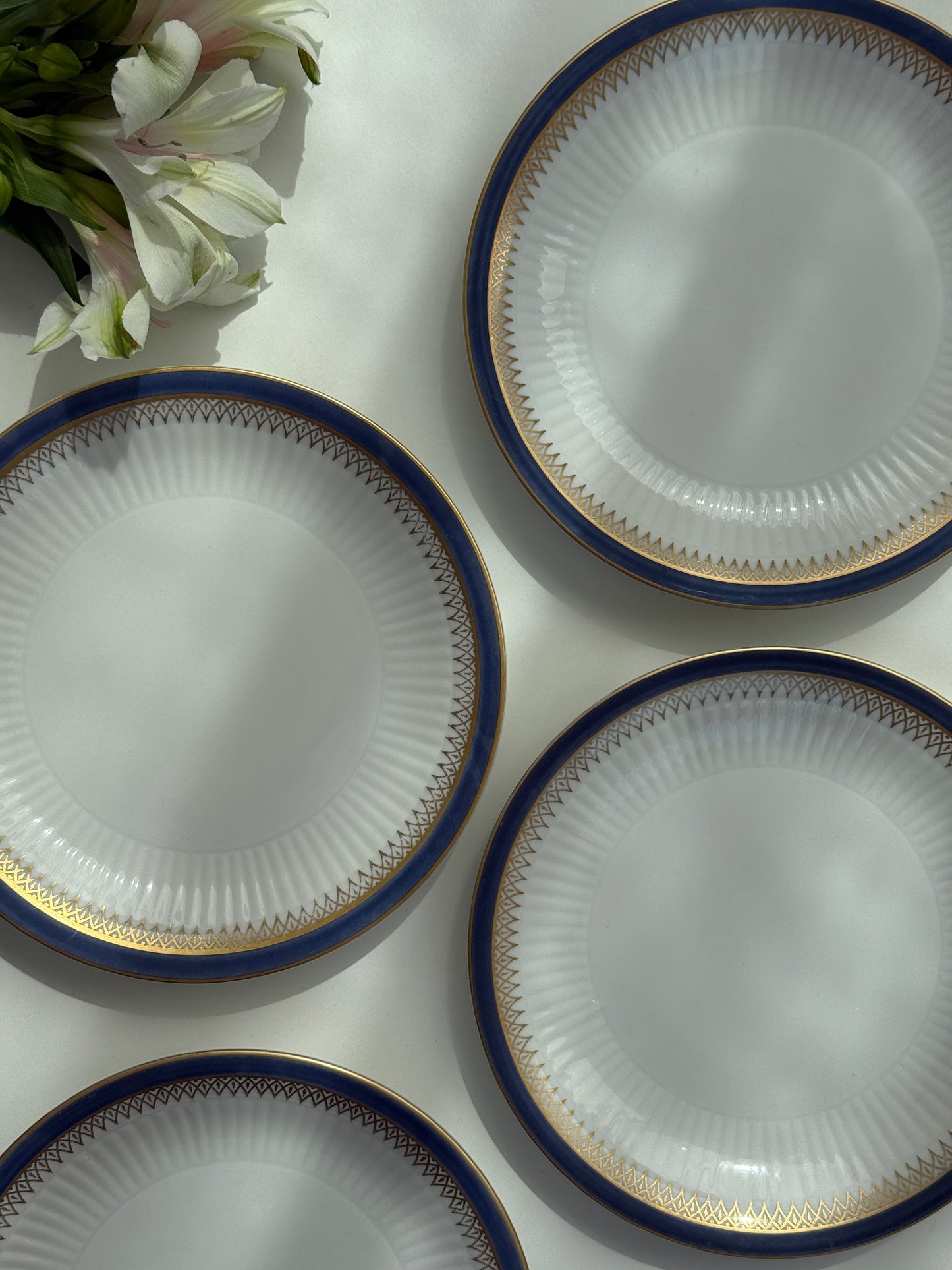 Desserttallerkner med blå kant, 4 stk