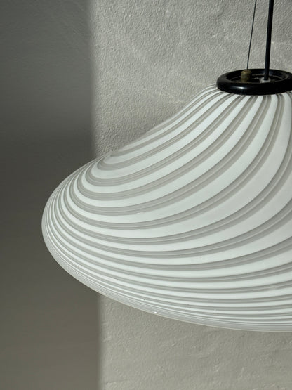 Stor Murano pendel, hvid swirl