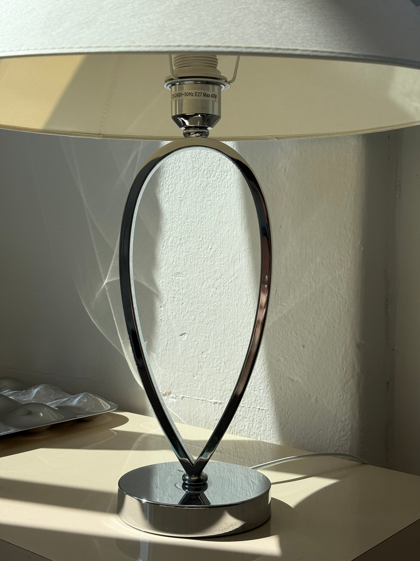 Krom bordlampe