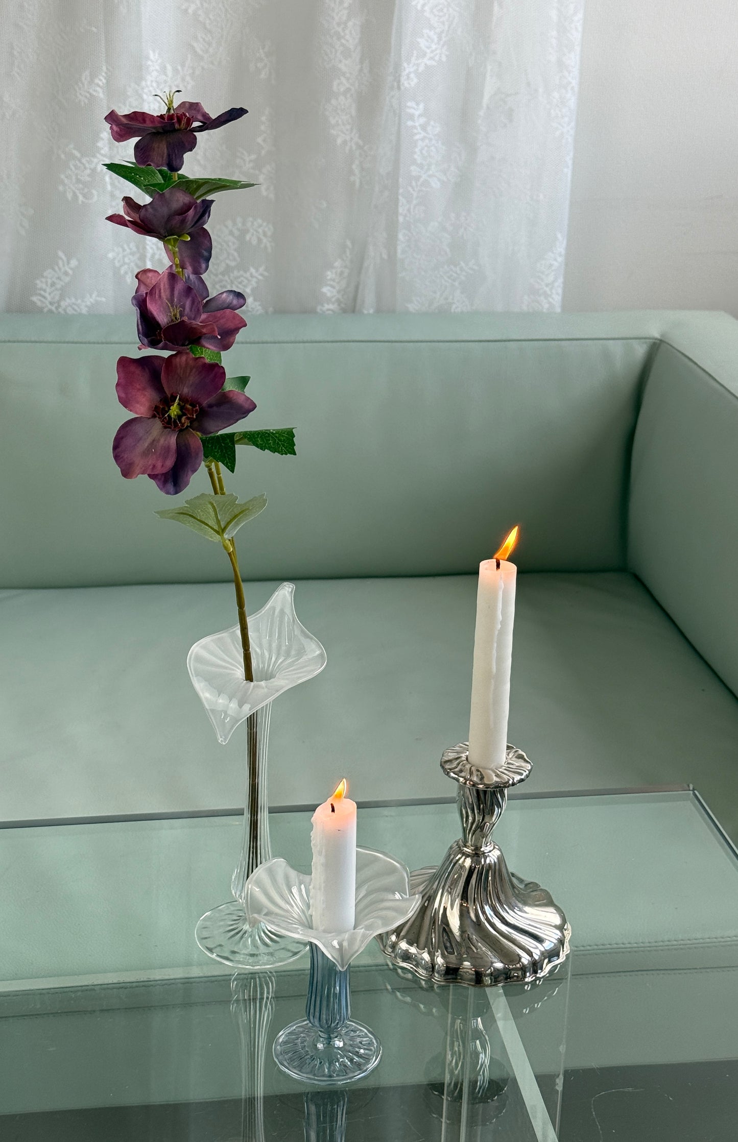 Elegant lysestage, sølvfarvet