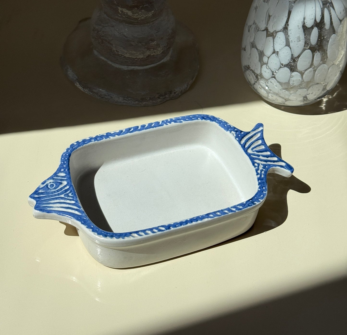 Fiskeskål – stentøj fra Tyskland