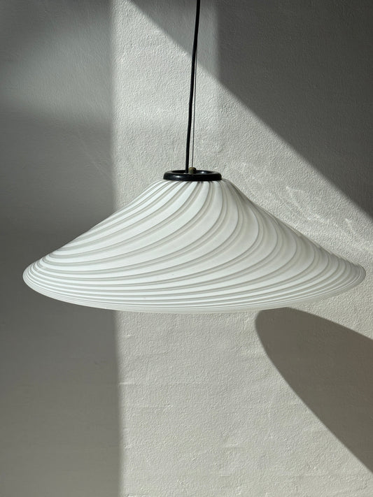 Stor Murano pendel, hvid swirl