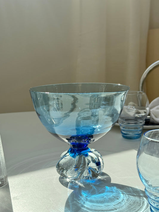 Blå glasskål