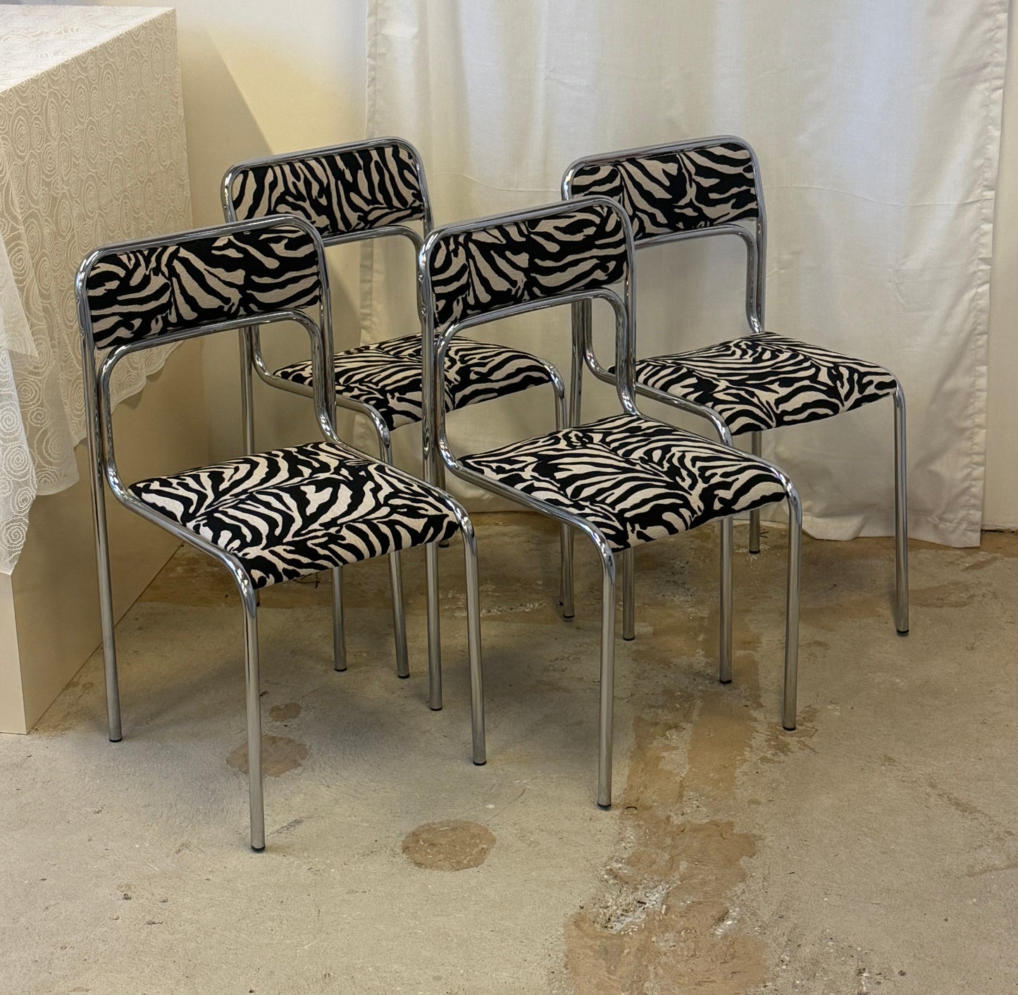 Zebrastole med kromstel, 4 stk.