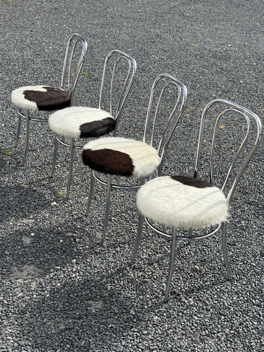 Bistrostole med koskind