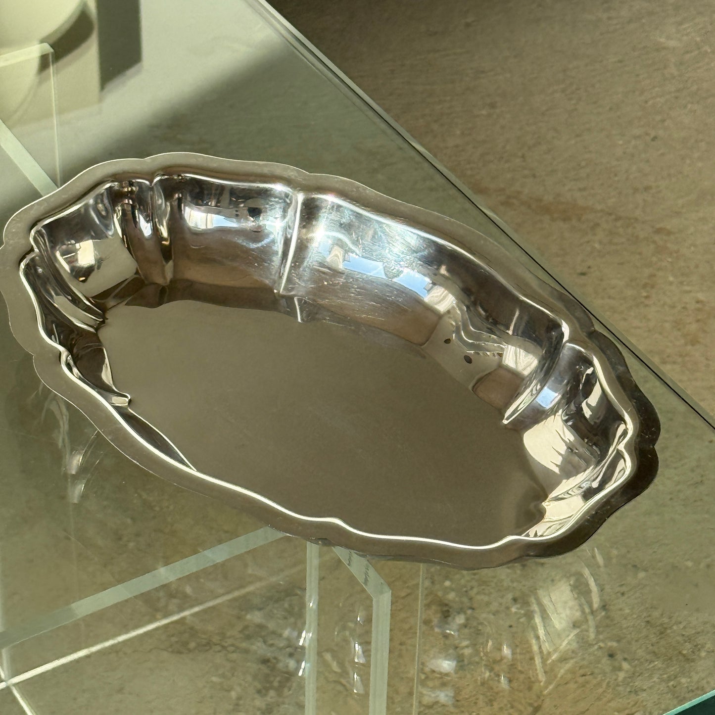 Serveringsskål med bølget kant, rustfrit stål