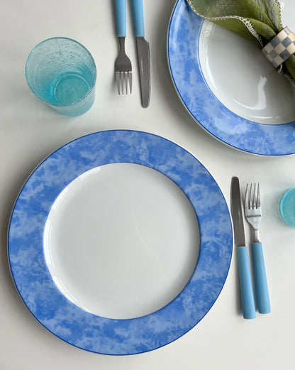 Blå sky tallerkner