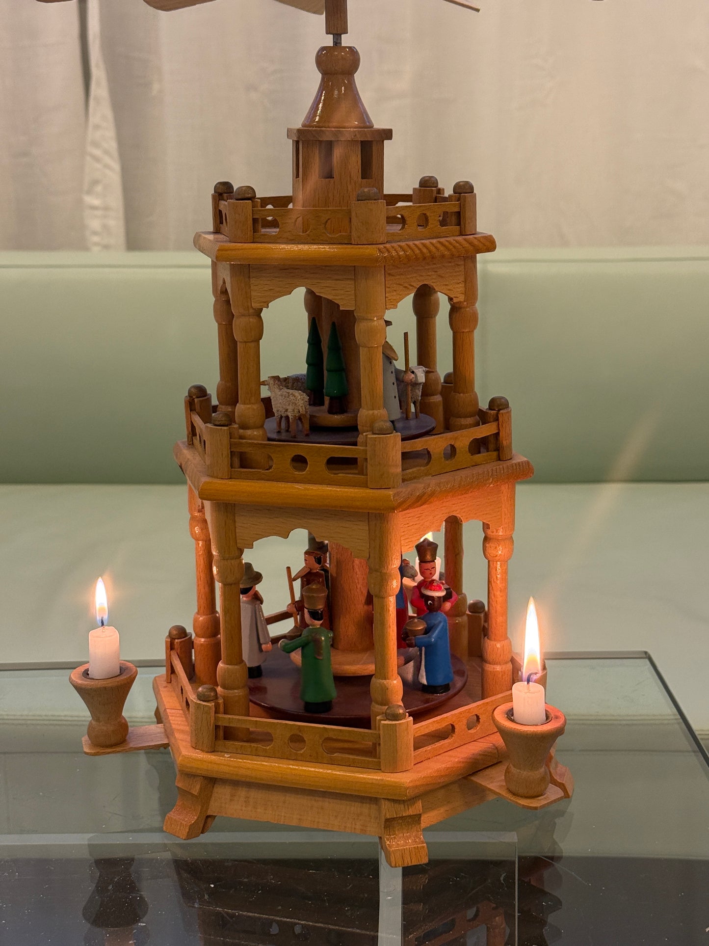 Erzgebirge julepyramide, 3 etager