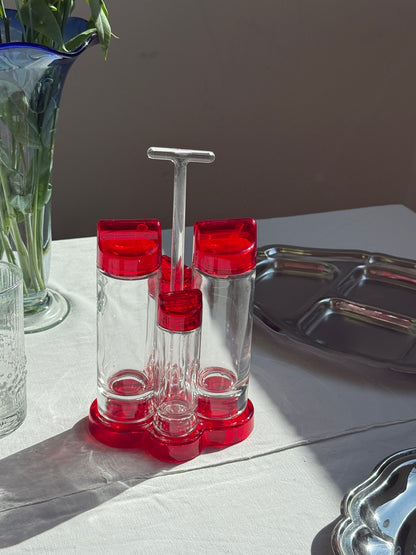 Italiensk krydderisæt i glas og rød akryl, Guzzini