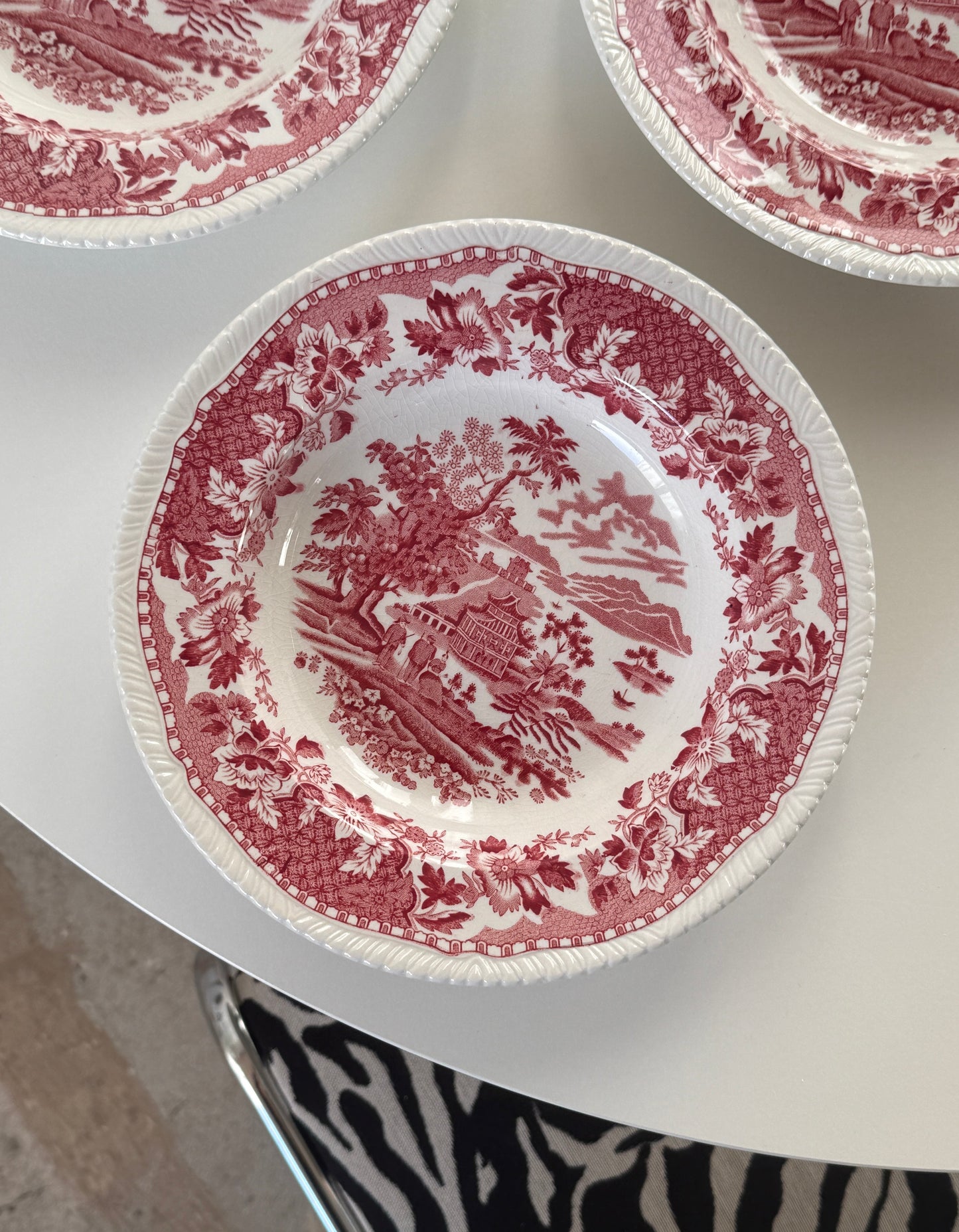 Engelsk, lyserødt stel