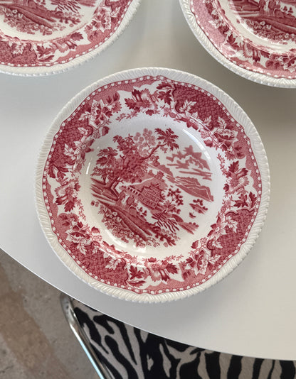 Engelsk, lyserødt stel