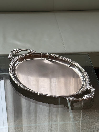 Stort serveringsfad med håndtag