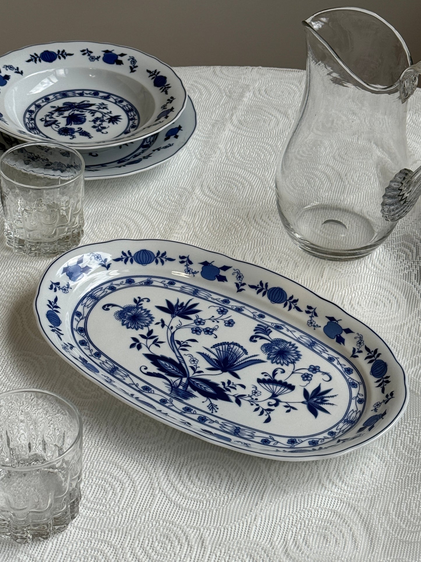 Tallerkner & fade med Blue Onion mønster