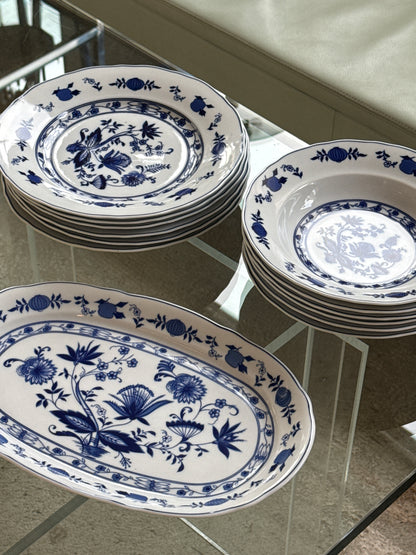 Tallerkner & fade med Blue Onion mønster