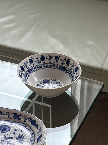 Tallerkner & skål med Blue Onion mønster