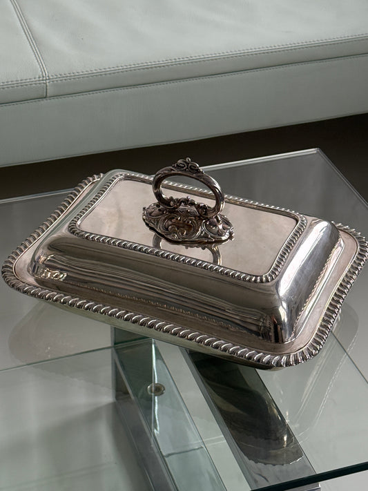 Engelsk serveringsfad/klokke, sølvplet