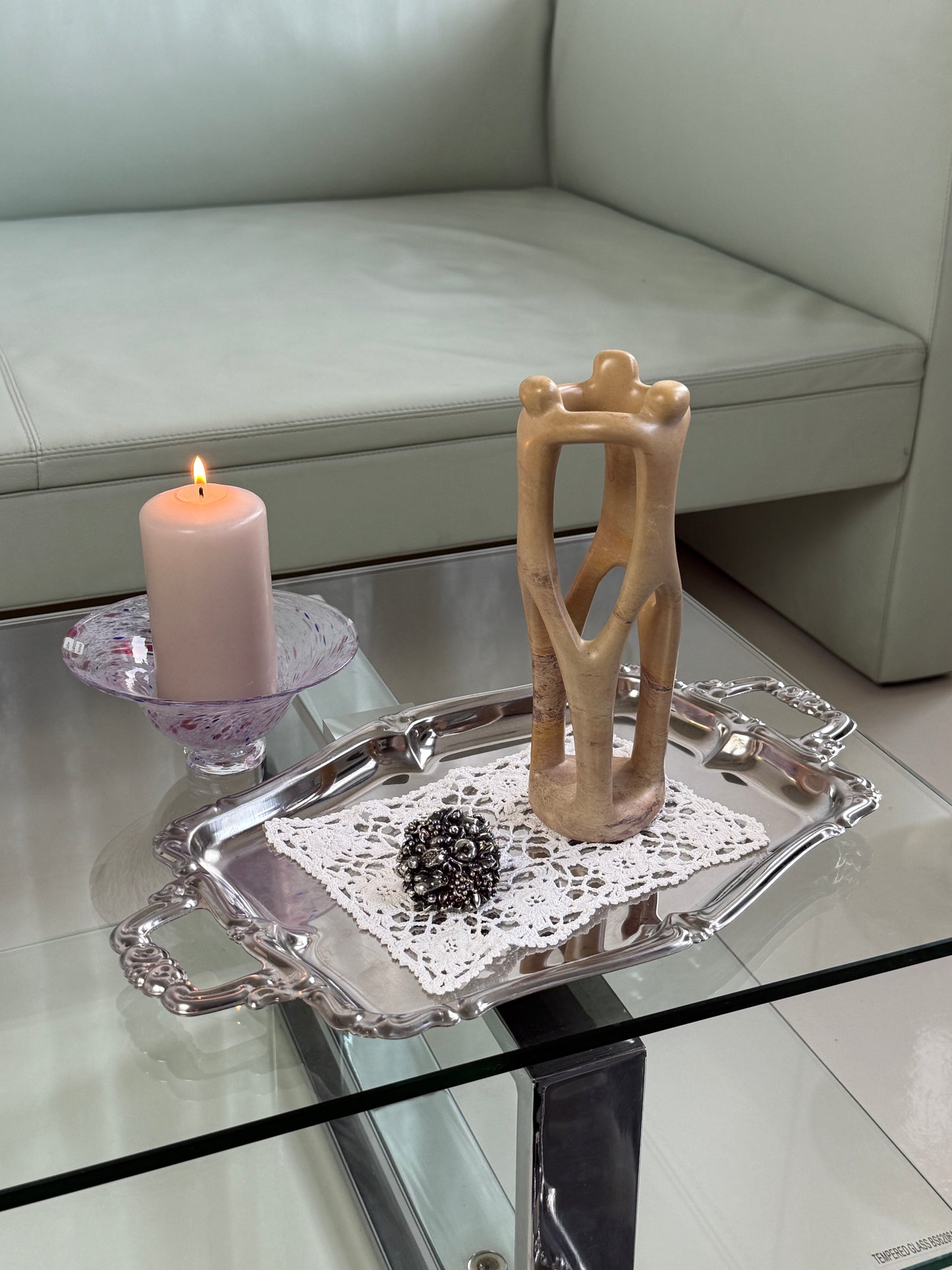 Skulpturel figur i fedtsten