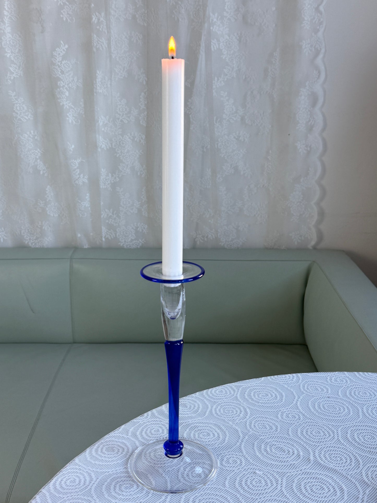 Mundblæst lysestage, blåt glas