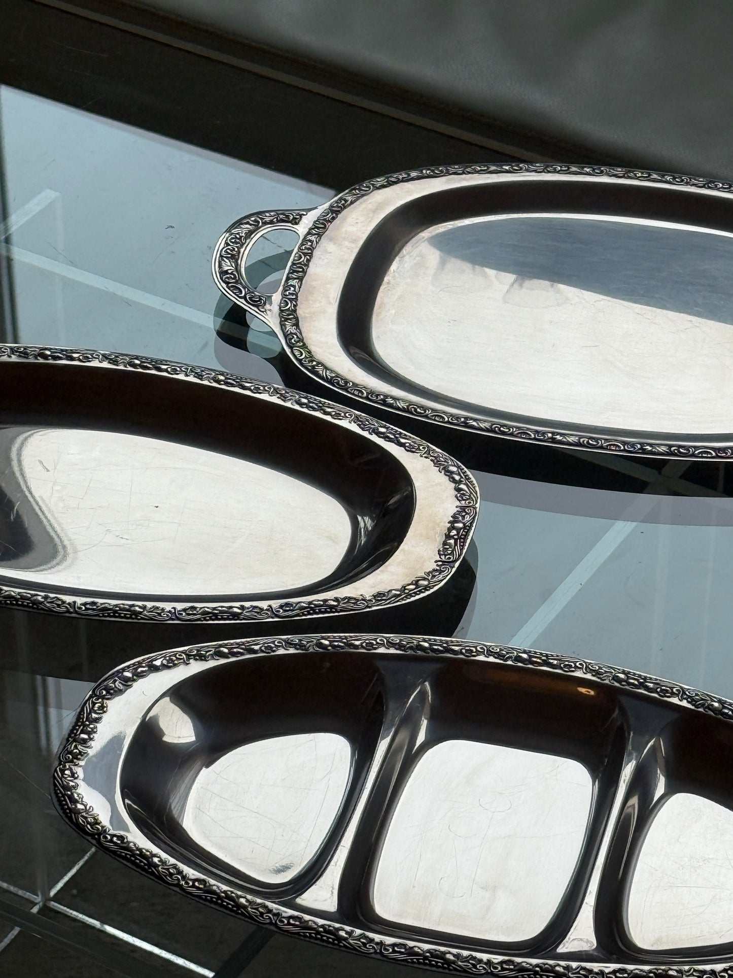 Serveringsfade i rustfrit stål, sæt med 3 stk.