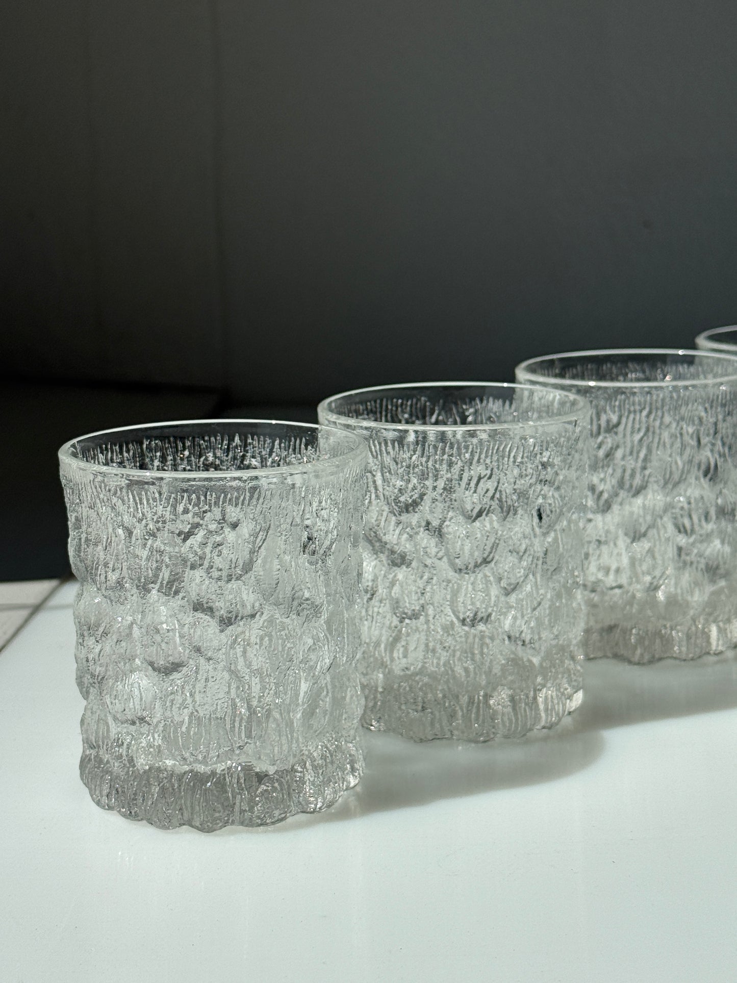 Vintage “Ice Bark” vandglas i strukturglas, fra 1970’erne