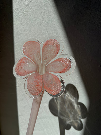 Murano glasblomst i rosa nuancer